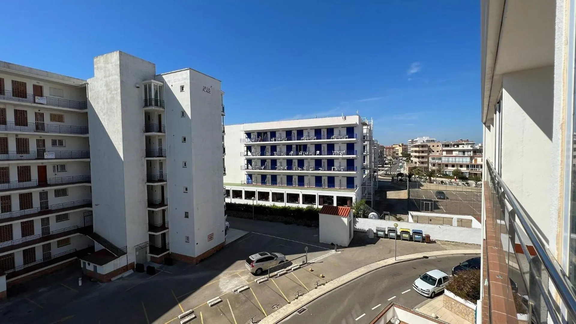 Estudio Moderno En Santa Margarita Roses Espagne